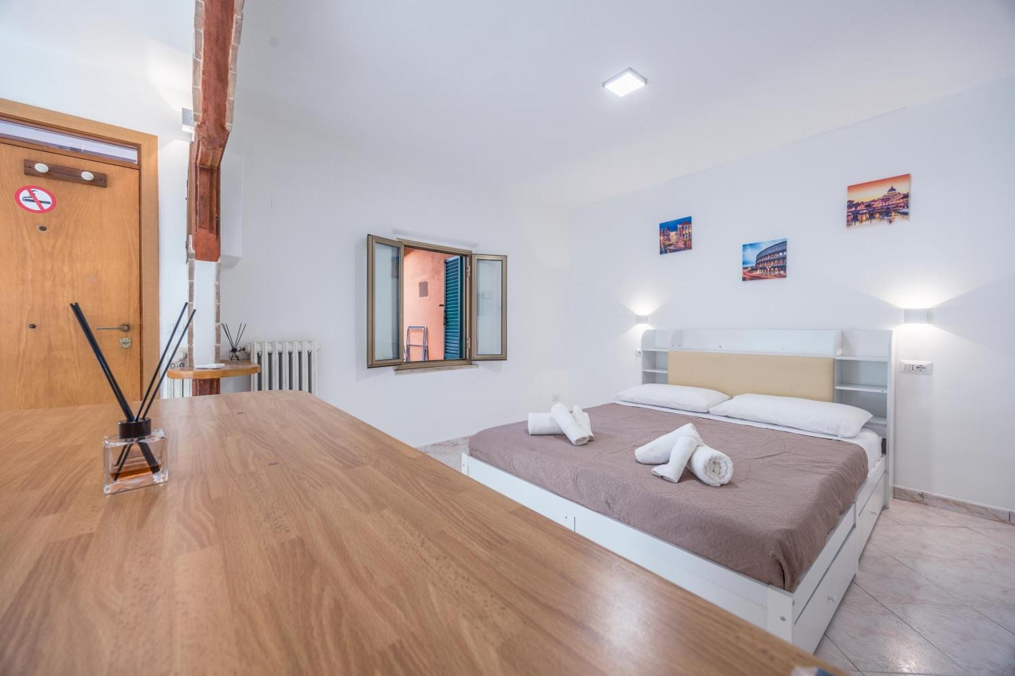 A 100mt Dalla Metro C Loft Grazioso E Giardino Apartment